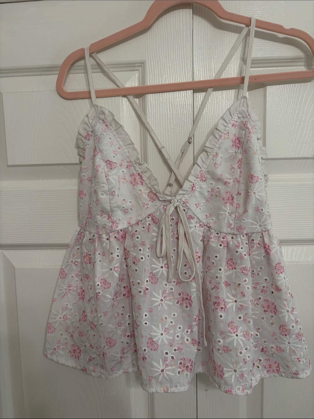SHEIN White Floral Eyelet Spaghetti Strap Tank Top with Pink Accents